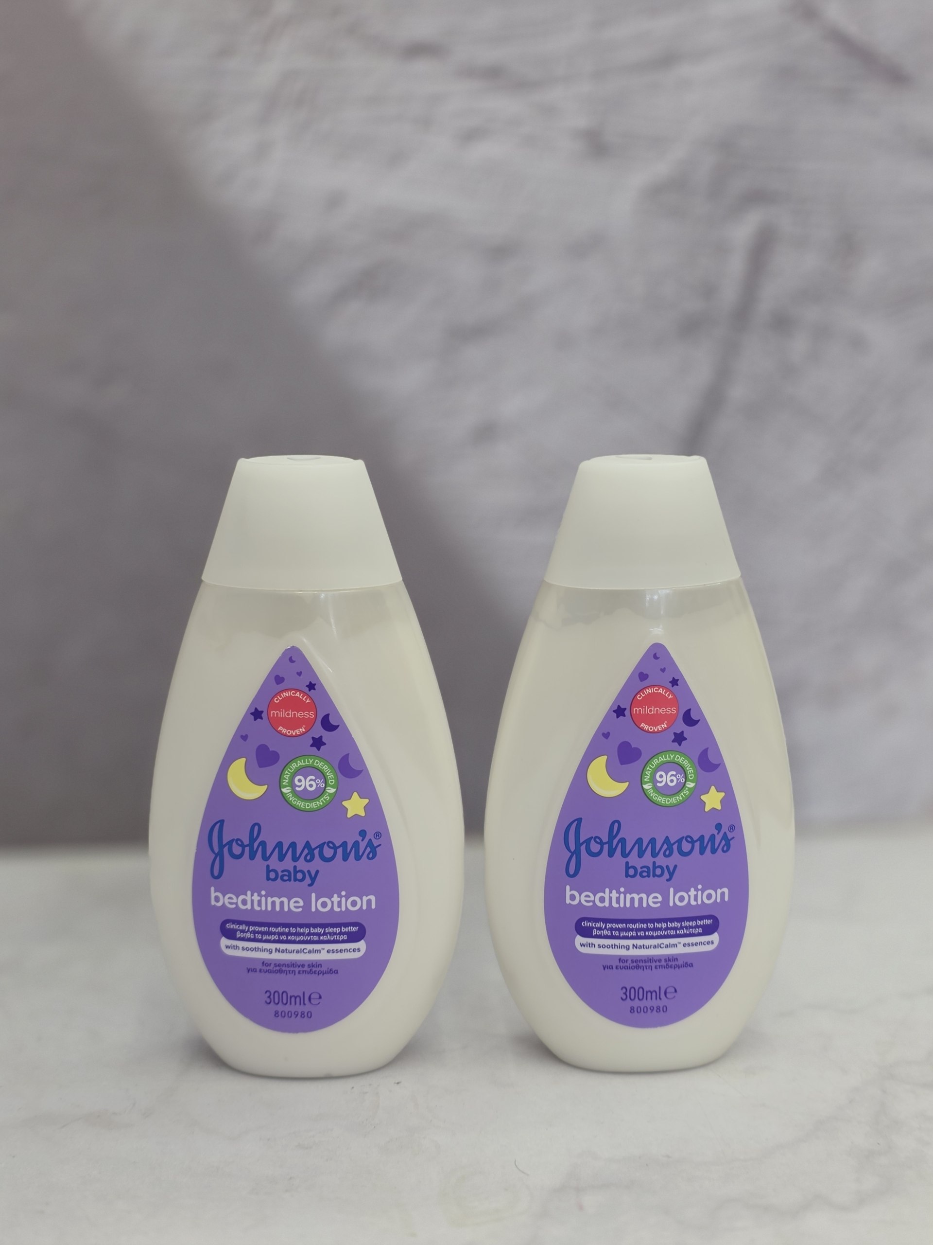 لوسیون بدن کودک جانسون بنفش شب Bedtime lotion حجم 300 میل اصل اورجینال ( واردات قانونی از منطقه آزاد ارس )