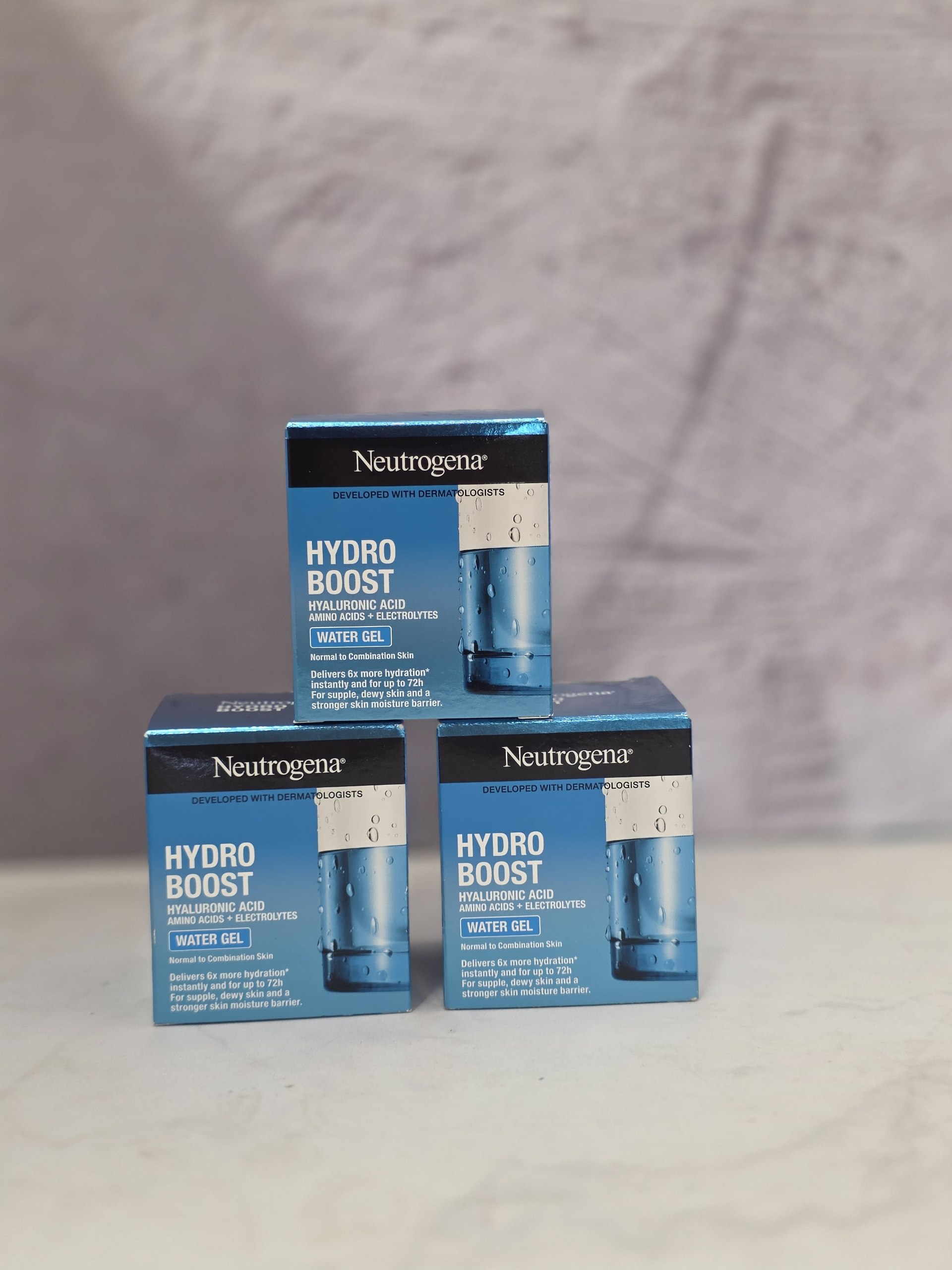 واتر ژل نوتروژینا ( نیتروژینا ) هیدرو بوست Neutrogena Hydro Boost حجم 50 میل  اصل اورجینال ( واردات قانونی از منطقه آزاد ارس )