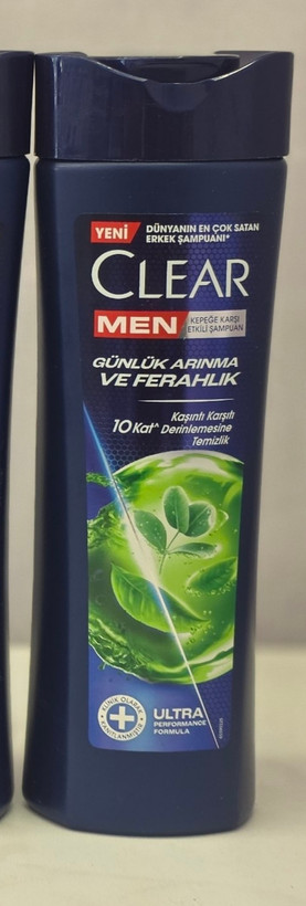 شامپو مردانه ضد شوره و تقویت کننده مناسب موهای چرب 350 میل کلیر Clear Shampoo اصل اورجینال ( واردات قانونی از منطقه آزاد ارس )