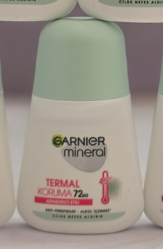 مام رول ضد تعریق گارنیر مینرال Garnier Mineral حجم ۵۰ میل اورجینال محافظت ۴۸ تا ۷۲ ساعته در مدلهای متنوع اصل اورجینال ( واردات قانونی از منطقه آزاد ارس )