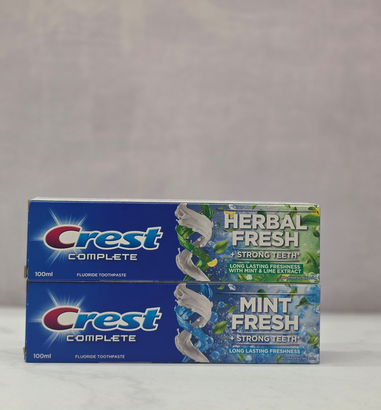 خمیر دندان محافظت کننده کرست مدل Herbal Fresh حاوی عصاره نعنا و لیمو و مدل Mint Fresh با عصاره نعنا حجم 100 میل