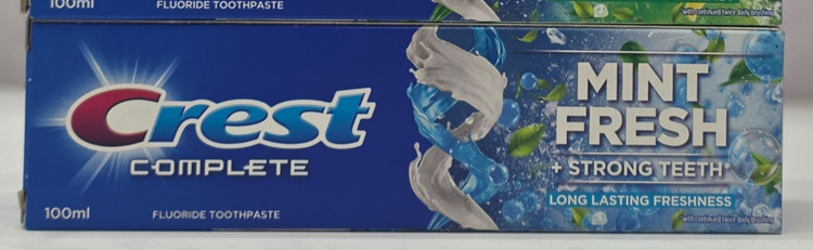 خمیر دندان محافظت کننده کرست مدل Herbal Fresh حاوی عصاره نعنا و لیمو و مدل Mint Fresh با عصاره نعنا حجم 100 میل