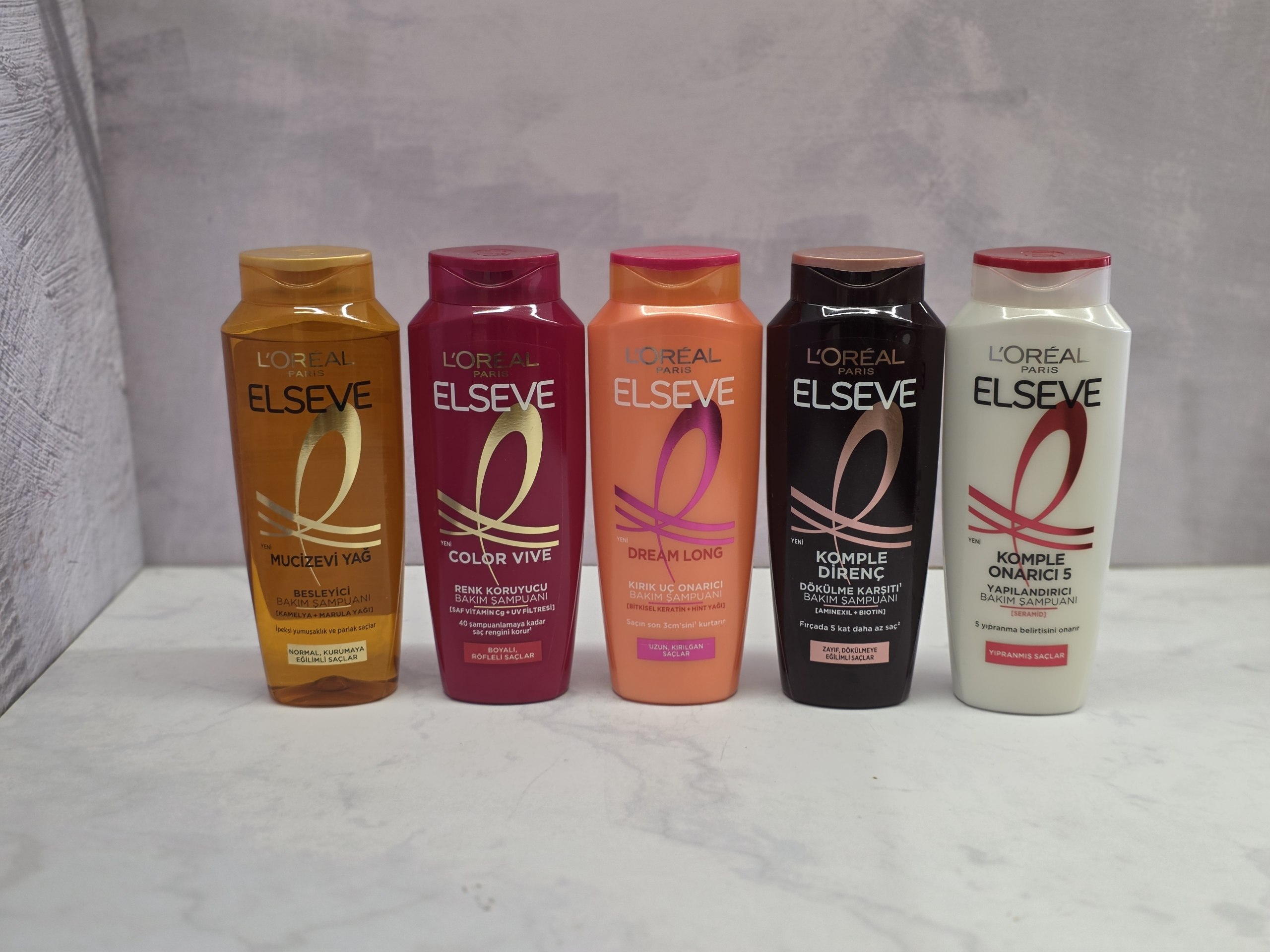 شامپو تقویت کننده و ضد ریزش مو لورئال ایل سییو Loreal Elseve حجم 500 میل اصل اورجینال ( واردات قانونی از منطقه آزاد ارس )