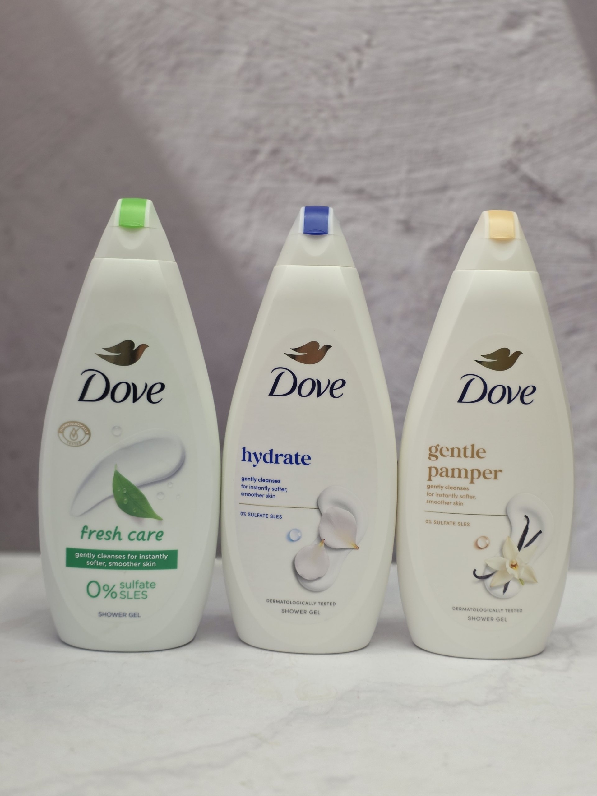 سامپو بدن کرمی داو ۷۲۰ میل بدون سولفات Dove اصل اورجینال ( واردات قانونی از منطقه آزاد ارس )
