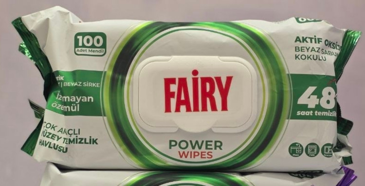 دستمال مرطوب چند منظوره پاک کننده سطوح فیری Fairy تعداد 100 برگ اصل اورجینال ( واردات قانونی از منطقه آزاد ارس )