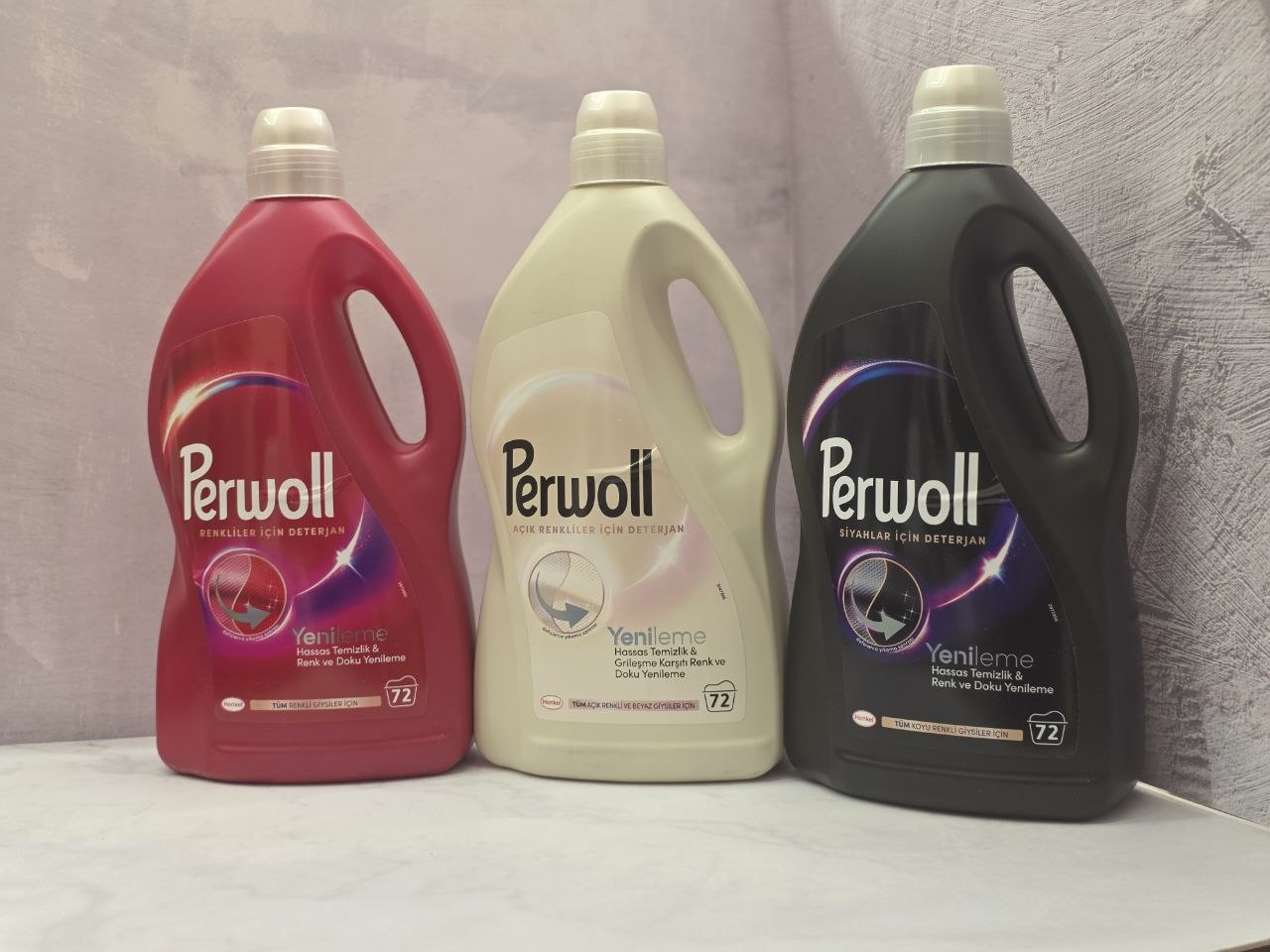 مایع لباسشویی پرول (Perwoll) مدل Yenileme در حجم ۴ لیتر انواع مختلف لباس‌های رنگی و سفید و مشکی اصل اورجینال ( واردات قانونی از منطقه آزاد ارس )