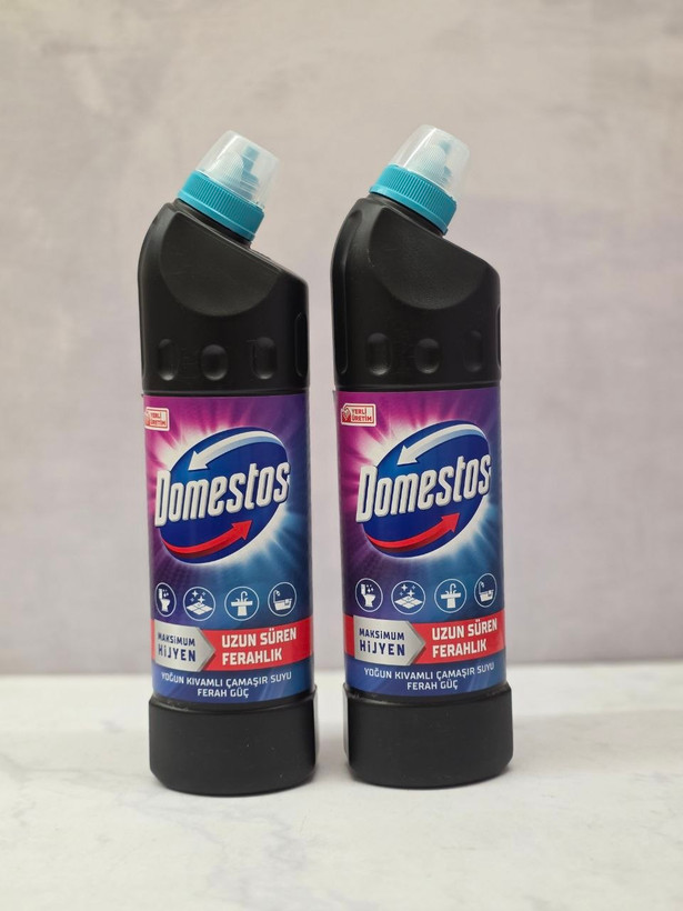 مایع جرم گیر سرویس بهداشتی ضد آهک و ضدعفونی کننده غلیظ دومستوس Domestos حجم 694 میل اصل اورجینال ( واردات قانونی از منطقه آزاد ارس )