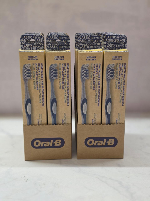 مسواک اورال بی ORAL-B مدل پرو اکسپرت PRO-EXPRET با درجه نرمی متوسط اصل اورجینال ( واردات قانونی از منطقه آزاد ارس )