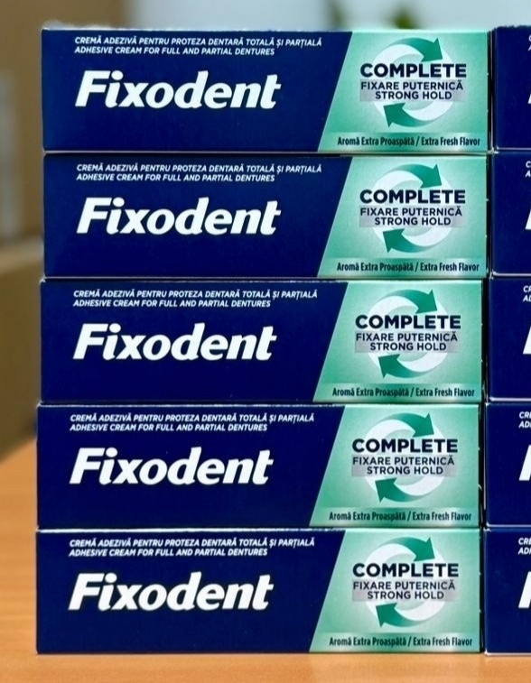 چسب دندان مصنوعی فیکسودنت Fixodent Complete اصل اورجینال ( واردات قانونی از منطقه آزاد ارس )