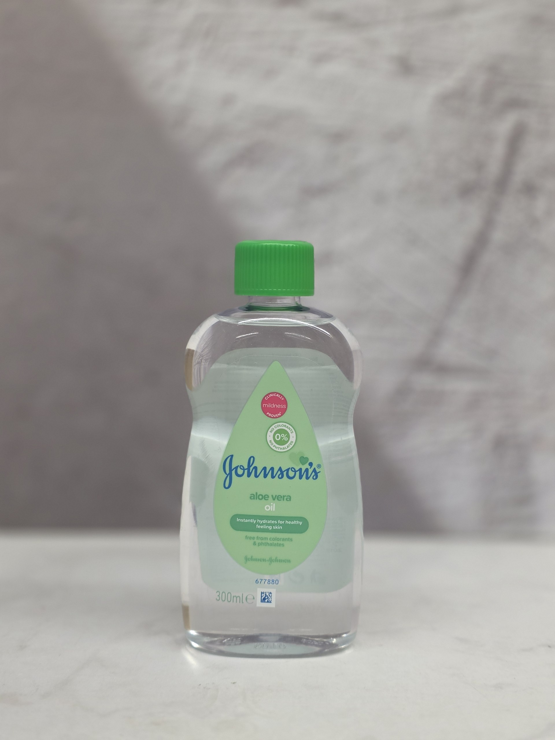 روغن بدن کودک جانسون Johnson مدل Aloe Vera با آبرسانی بالا حجم 300 میل اصل اورجینال ( واردات قانونی از منطقه آزاد ارس )