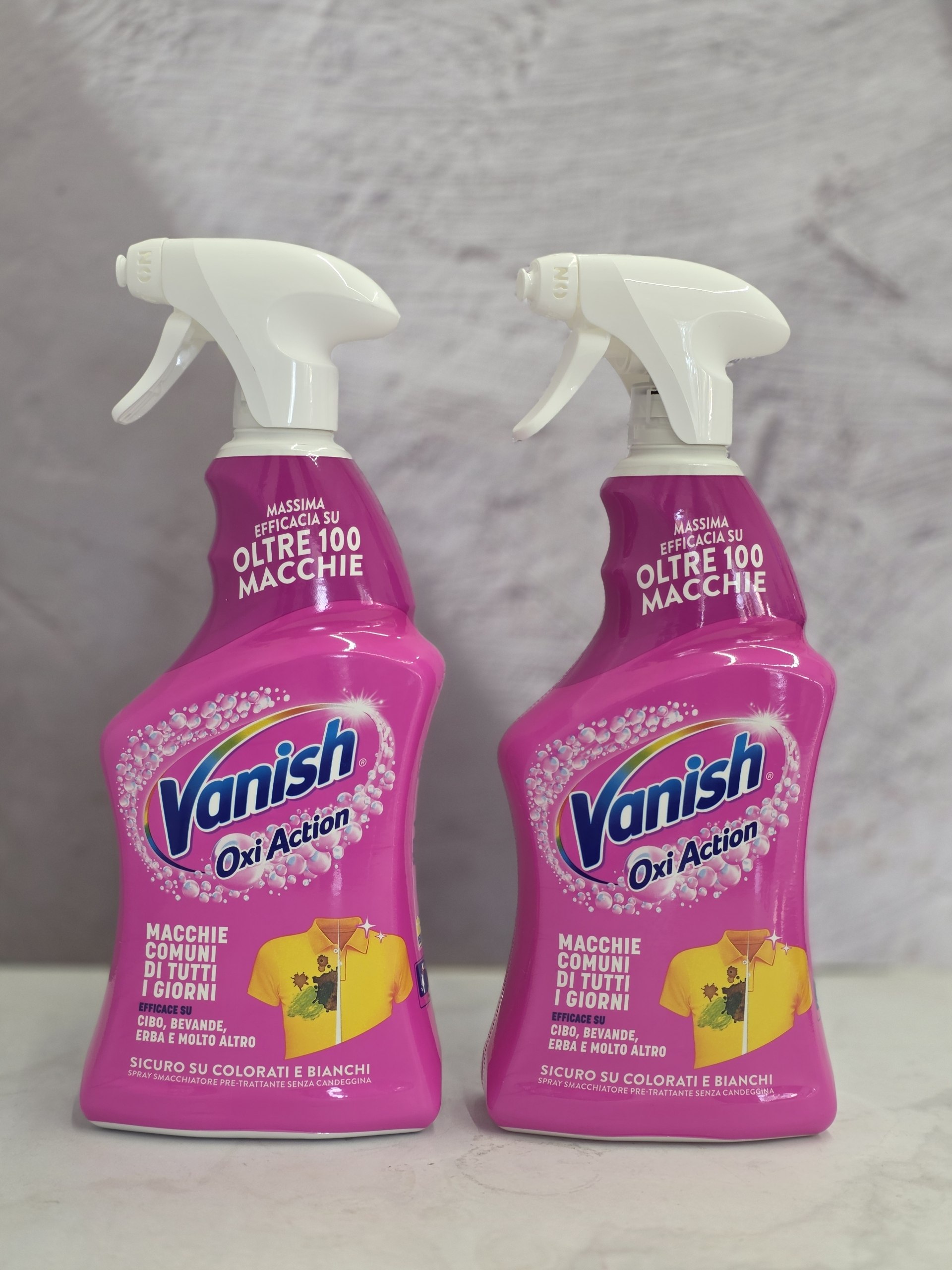 اسپری لکه بر لباس ونیش Vanish مدل Oxi Action در حجم 725 میل اصل اورجینال ( واردات قانونی از منطقه آزاد ارس )