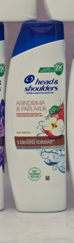 شامپو سر ضد شوره هدن شولدرز Head Shoulders انواع مدل ها در حجم ۳۳۰ میل اصل اورجینال ( واردات قانونی از منطقه آزاد ارس )