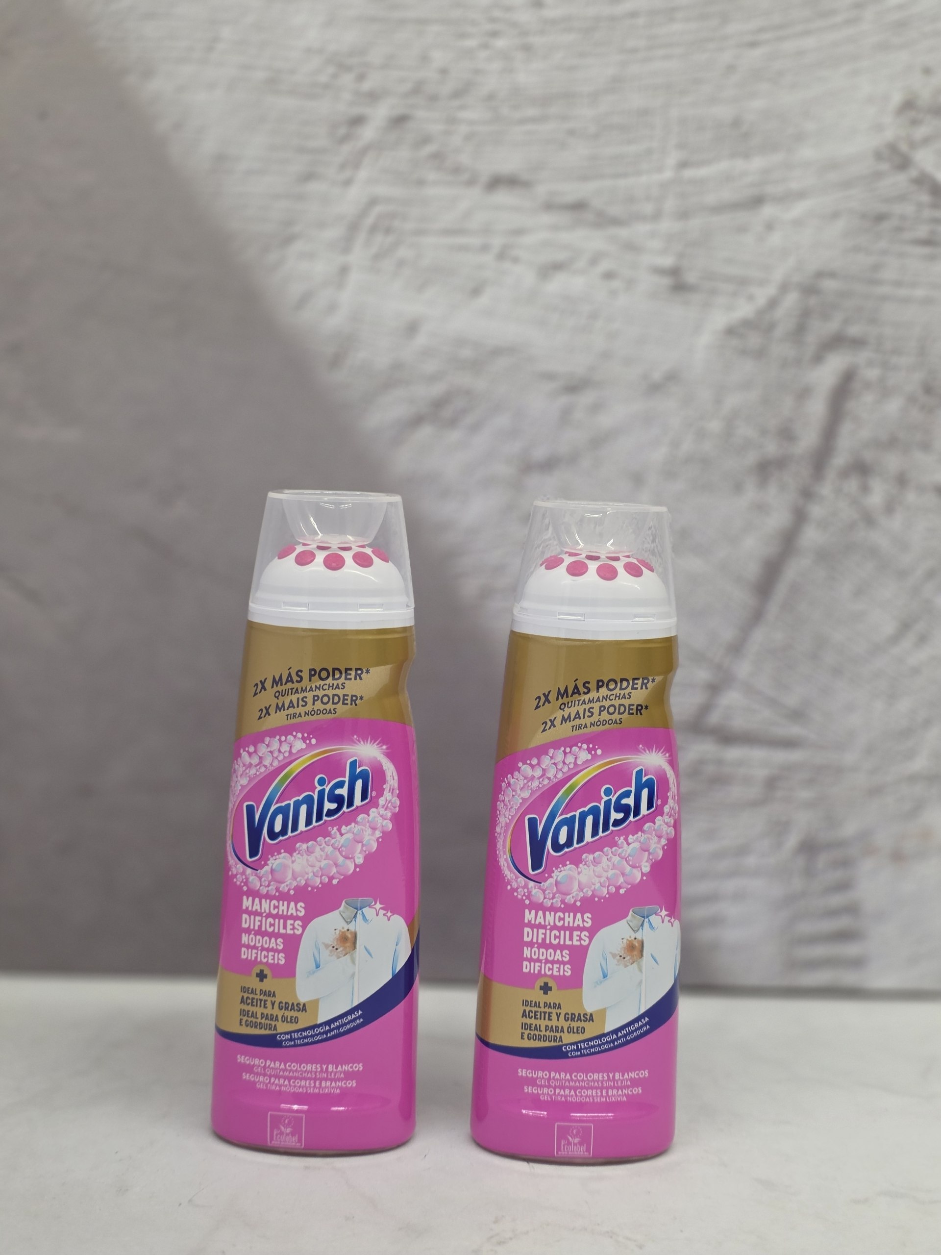 ژل لکه بر لباس غلطکی ونیش Vanish مناسب پیش از شستشو در حجم 200 میل اصل اورجینال ( واردات قانونی از منطقه آزاد ارس )