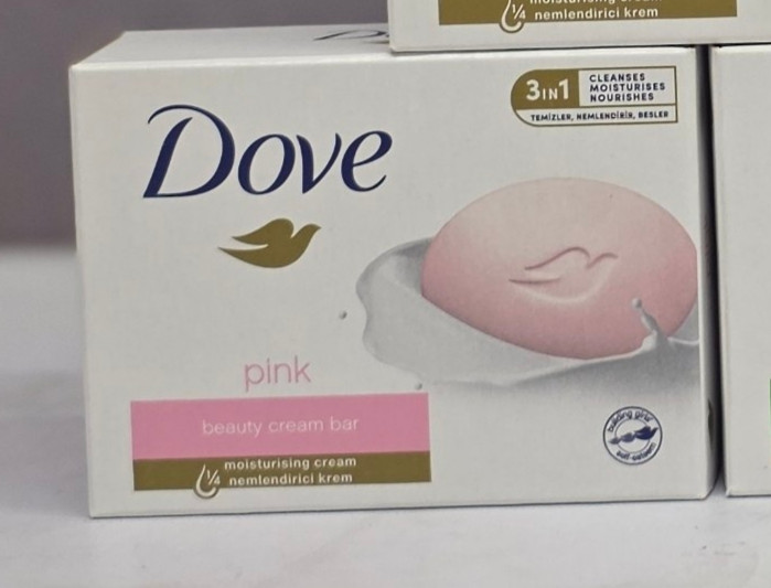صابون دست و صورت و بدن داو Dove آلمانی در انواع مدل ها حجم ۹۰ گرم اصل اورجینال ( واردات قانونی از منطقه آزاد ارس )
