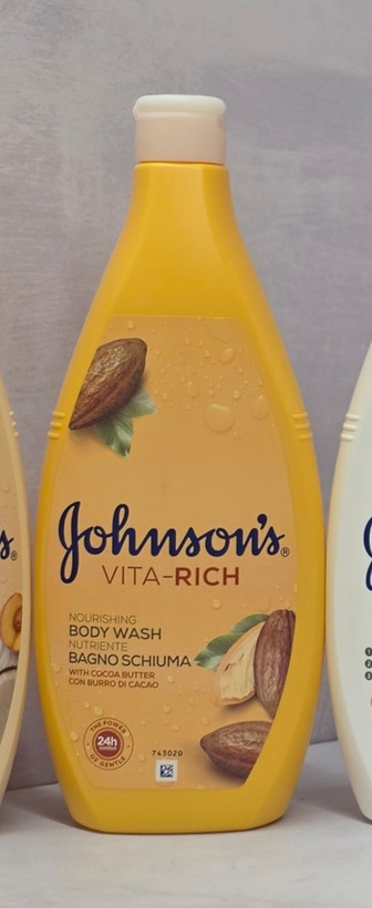 شامپو بدن جانسون Johnson مدل Vita-Rich مناسب برای انواع پوست ها در مدل های مختلف حجم 750 میل اصل اورجینال ( واردات قانونی از منطقه آزاد ارس )