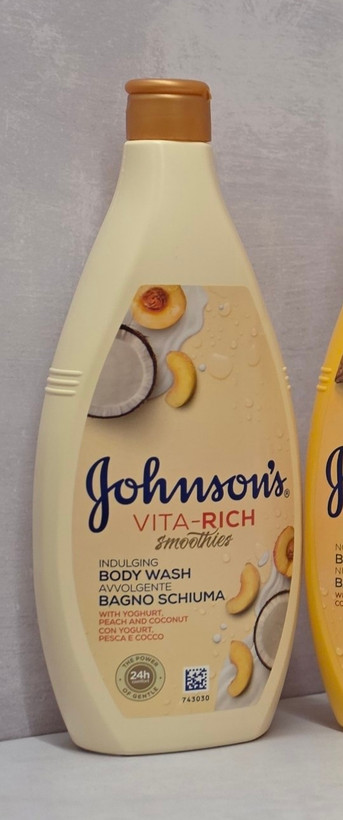 شامپو بدن جانسون Johnson مدل Vita-Rich مناسب برای انواع پوست ها در مدل های مختلف حجم 750 میل اصل اورجینال ( واردات قانونی از منطقه آزاد ارس )