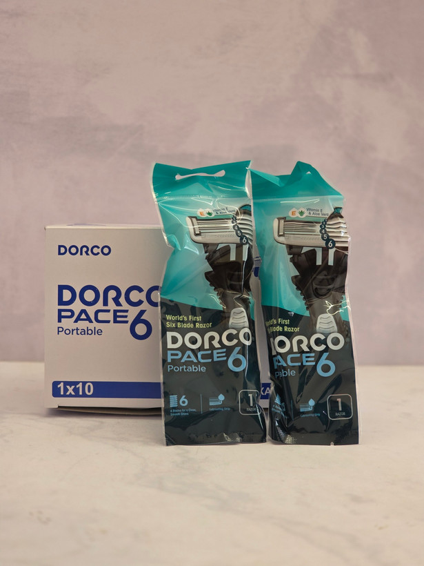 خودتراش 6 تیغه دورکو Dorco مدل Dorco Pace 6 Portable با هد متحرک و نوار ژل اصل اورجینال ( واردات قانونی از منطقه آزاد ارس )