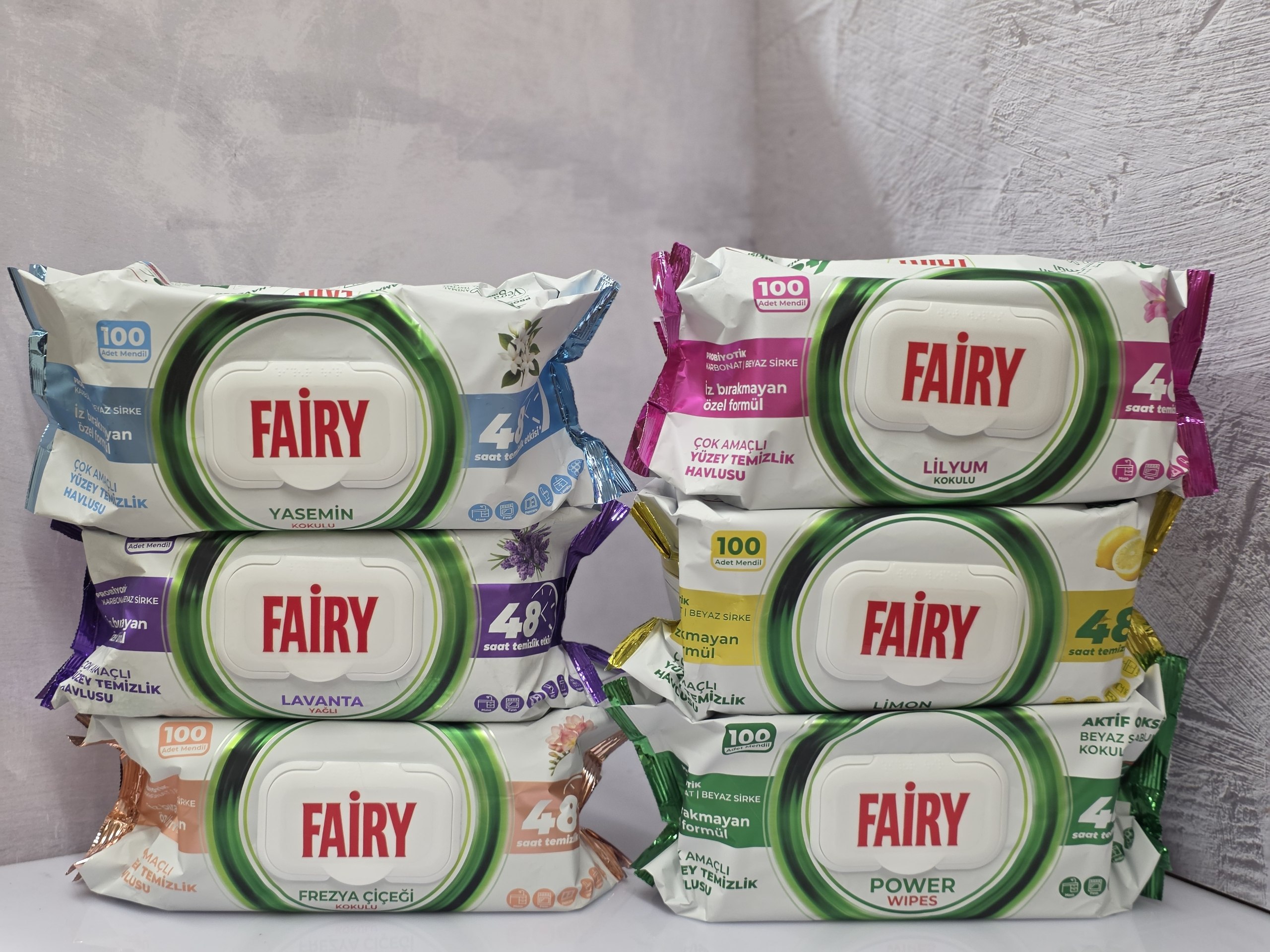 دستمال مرطوب چند منظوره پاک کننده سطوح فیری Fairy تعداد 100 برگ اصل اورجینال ( واردات قانونی از منطقه آزاد ارس )