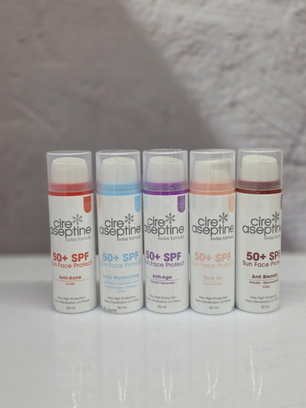 کرم ضد آفتاب مخصوص صورت سیر آسپتین Cire Aseptine مدل Spf 50 با محافظت بسیار قوی در برابر اشعه های مضر خورشید حجم 50 میل اصل اورجینال ( واردات قانونی از منطقه آزاد ارس )