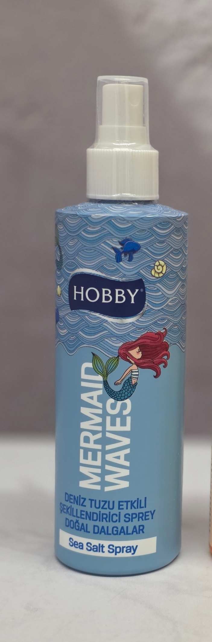 اسپری حالت‌دهنده مو هوبی Hobby مدل Mermaid Waves با نمک دریایی مناسب ایجاد موج طبیعی و حجم‌دهی مو حجم 240 میل اصل اورجینال ( واردات قانونی از منطقه آزاد ارس )